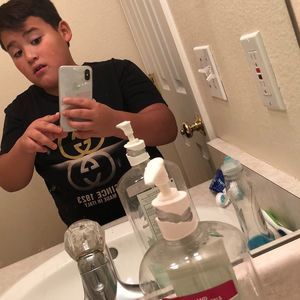 Meet your Posher, Tony